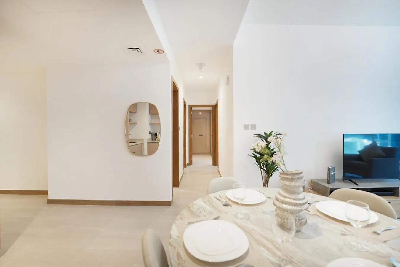 Apartmán Easygo- Lavish 2Br-Terrace-View-Infinity Pool Dubaj