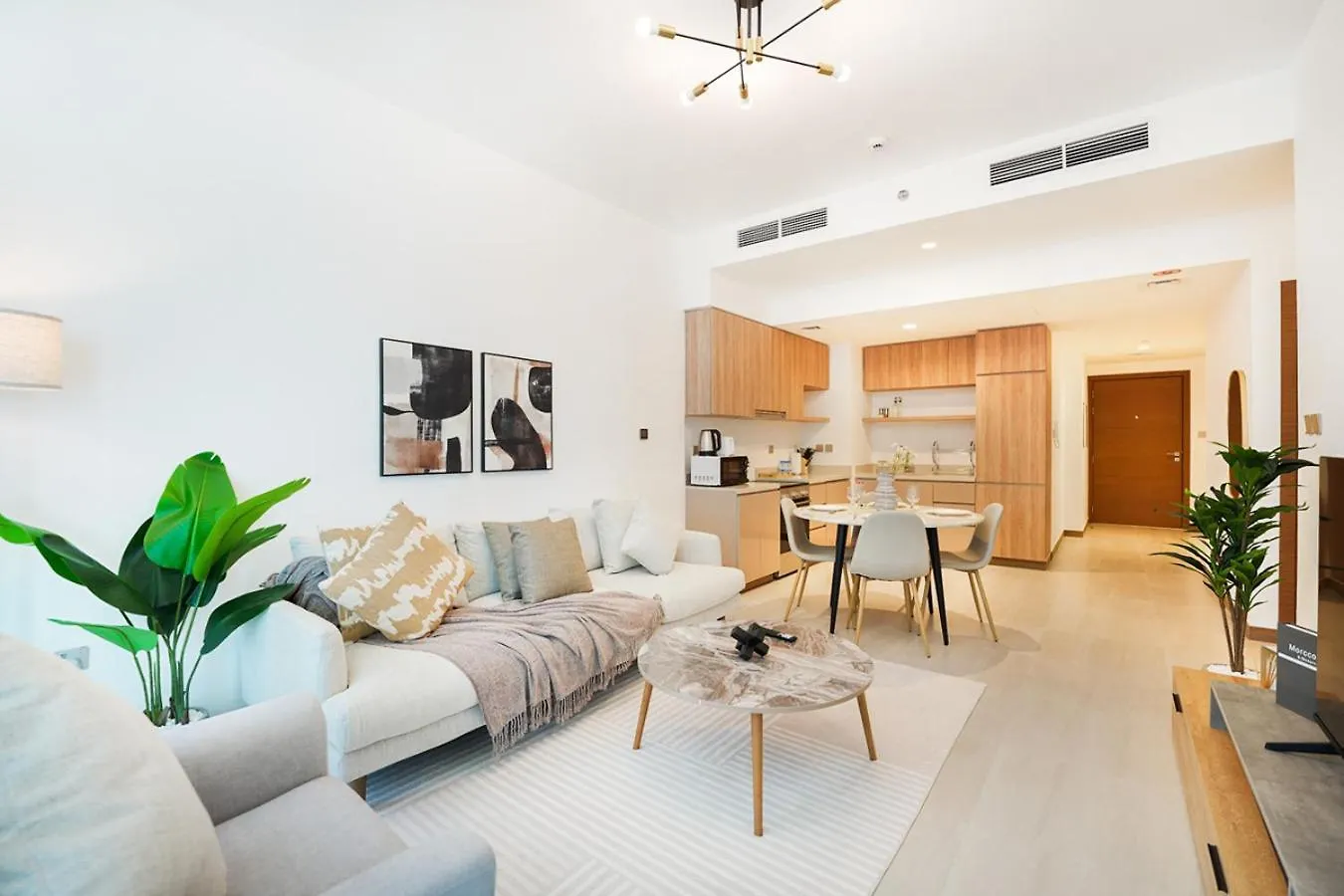 Apartmán Easygo- Lavish 2Br-Terrace-View-Infinity Pool Dubaj 0*,